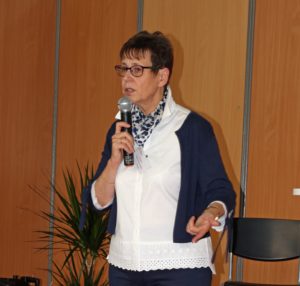 Françoise Mazire-Grenier Assistante Administrative à Domicile Conférencière Salon des Seniors Caen oct 2018